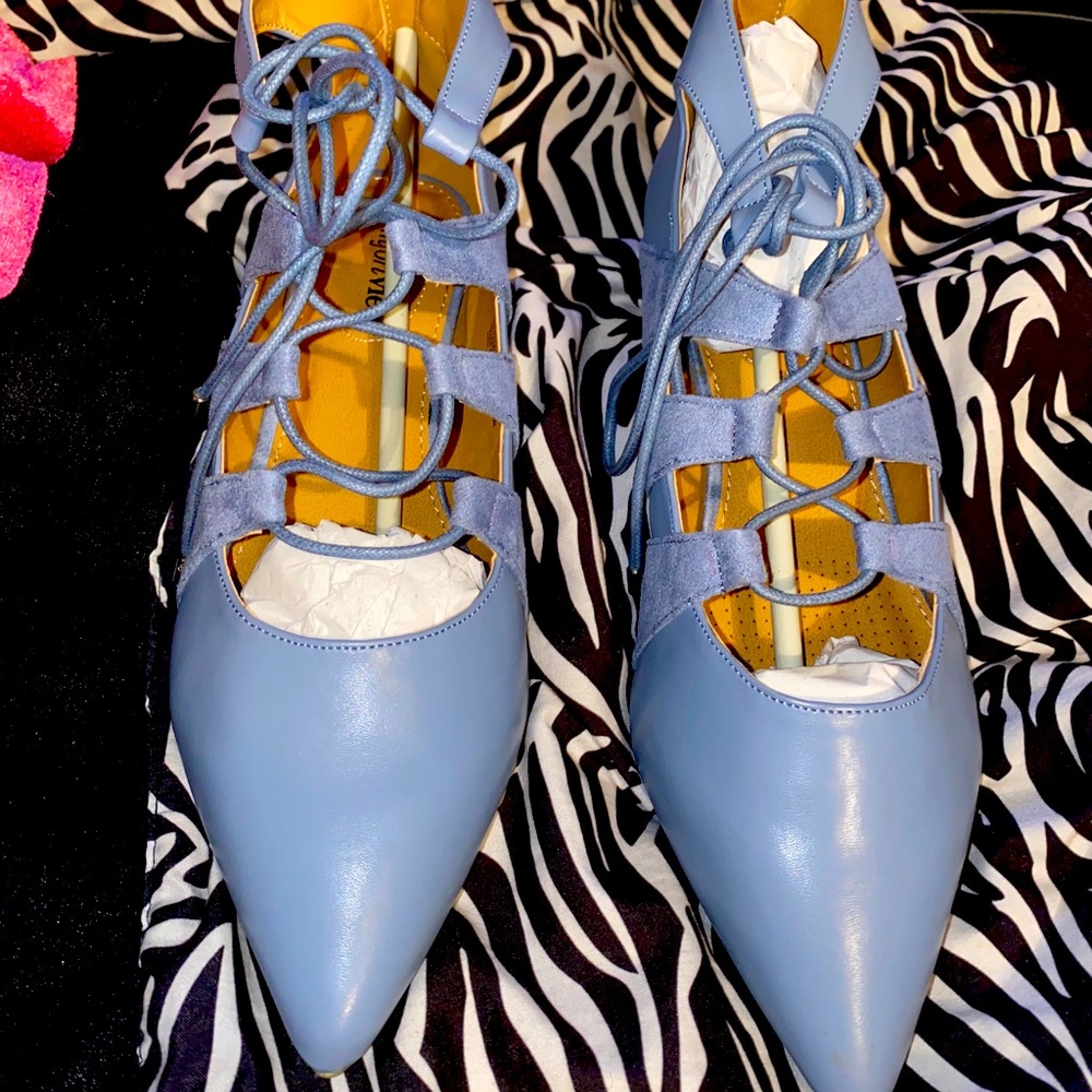 Comfortview laced heels